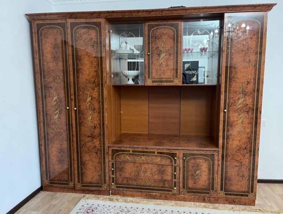 Мебельная стенка