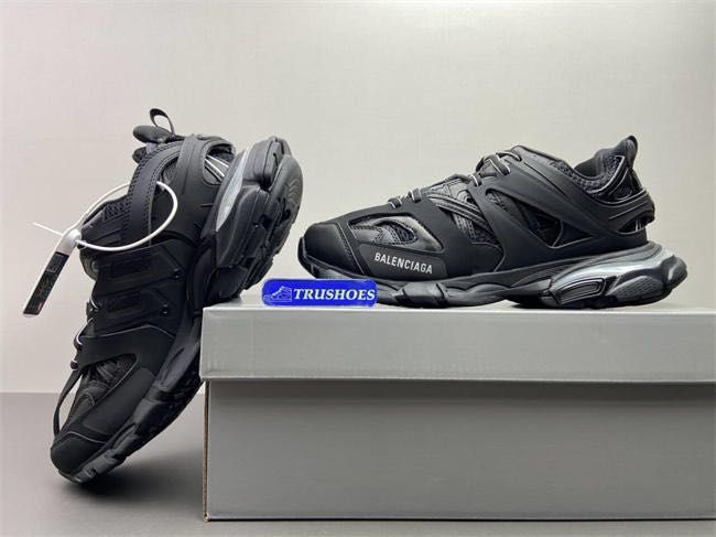 balenciaga track 2 - Pantofi sport | OLX.ro