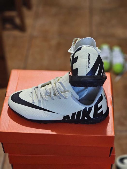 Ghete fotbal copii Nike Mercurial Vapor 15 Club TF Junior 37.5