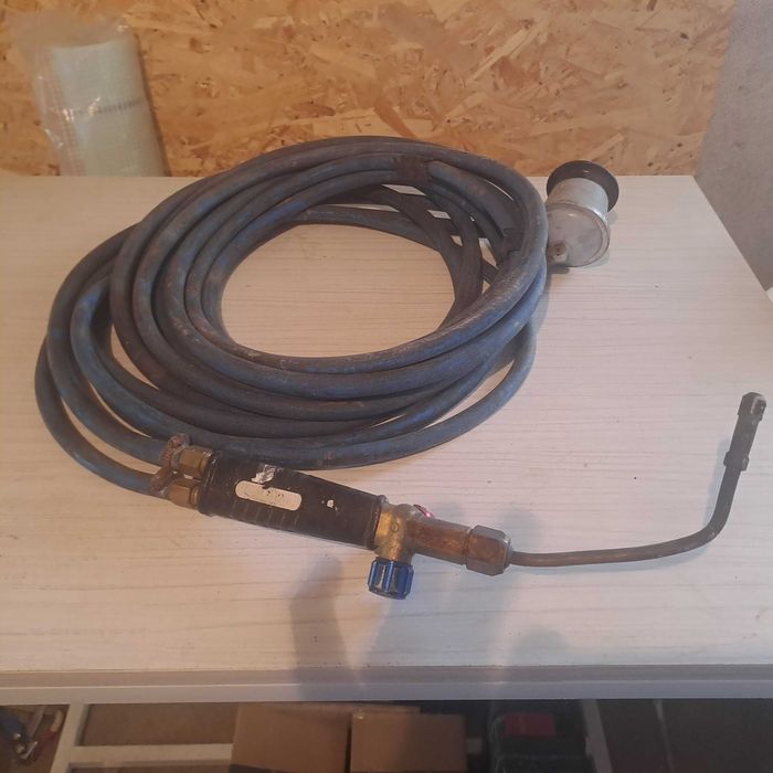 Горелка за запояване на мед и други.