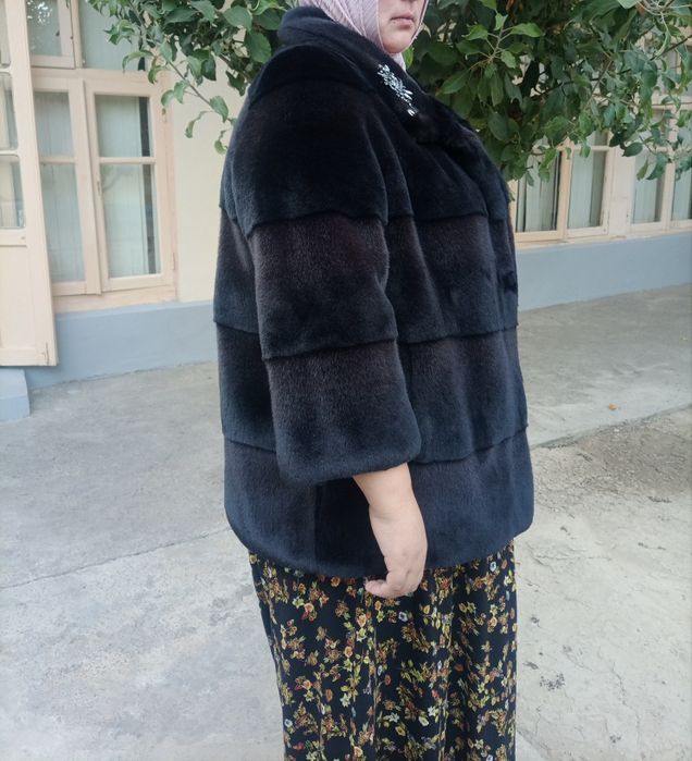 Шуба женская черный