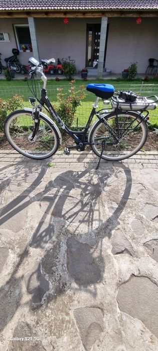 Vând bicicleta electrica