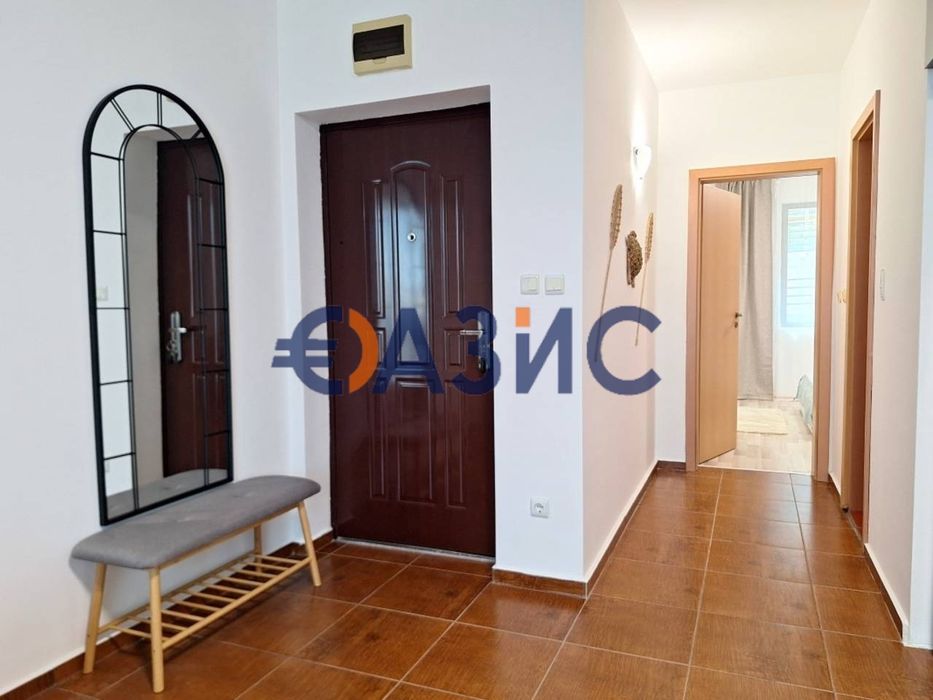 Продава се Двустаен апартамент в с. Кошарица, Област Бургас - 61 кв.м за 900 €/кв.м - Снимка #6