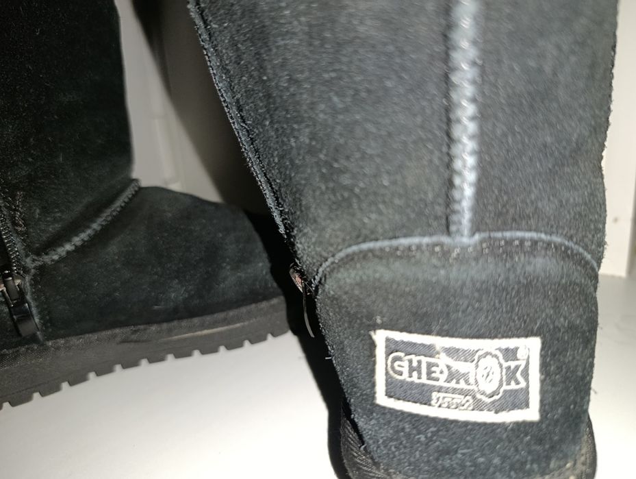 Продам уги детские натуралка