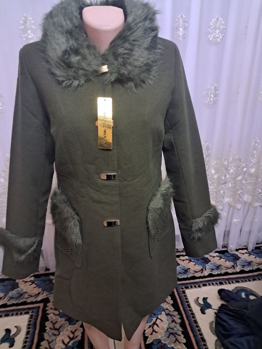 Палтунлар сотилади янги кийилмаган