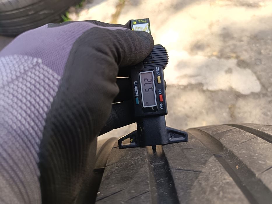 Anvelope vara 275 40 20 Bridgestone runflat 2019 5.7mm