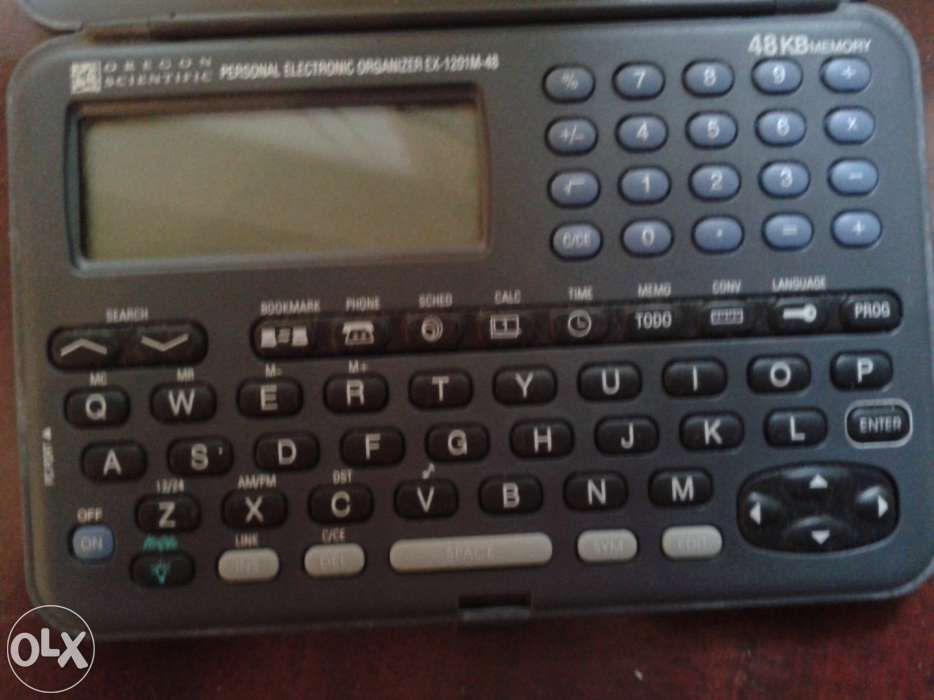 Vand  trei Calculatoare Stiintifice