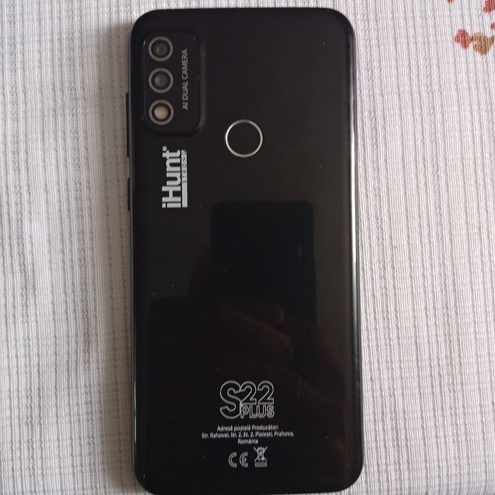 Vând telefon ihunt s22 plus