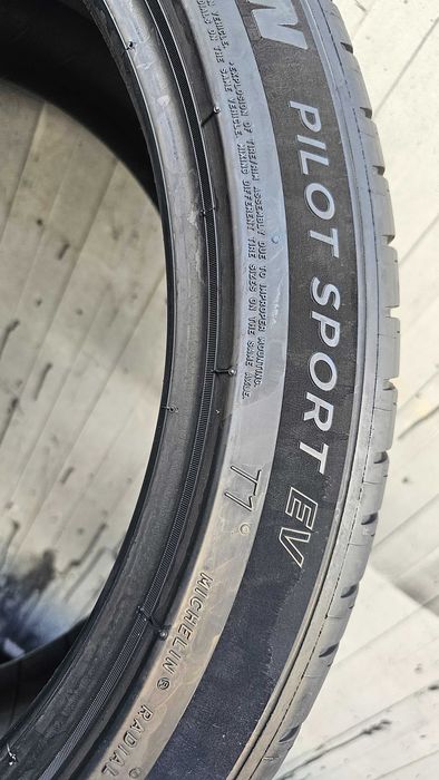 anvelope 255/40/20 MICHELIN SI BRIGESTONE vara