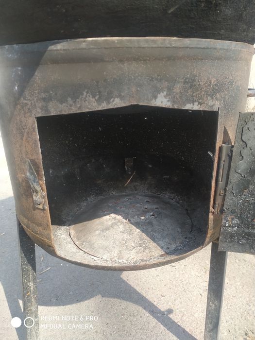Продается казан  22 литра мангал