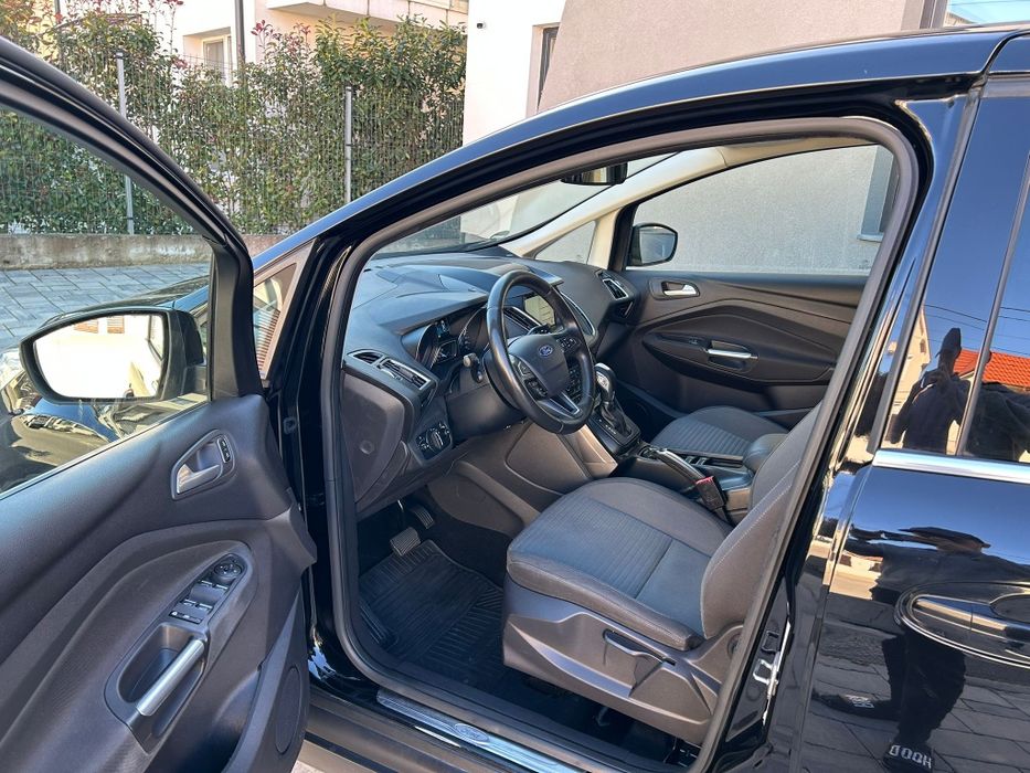 Ford  Grand C-MAX 2.0TDCI Titanium
