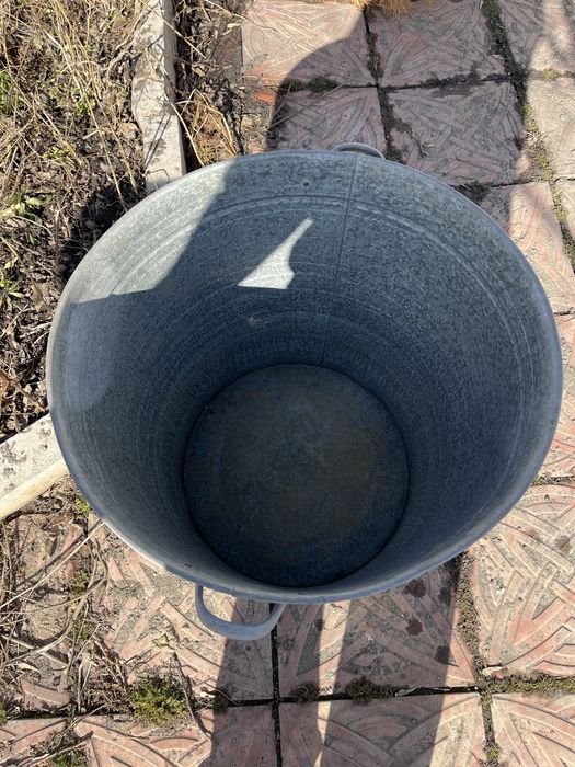 Ёмкость 100 литровую