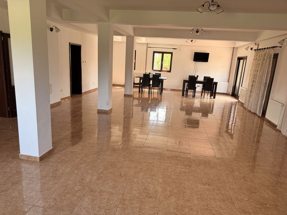 Oportunitate investitie imobiliara, casa cu sapte camere