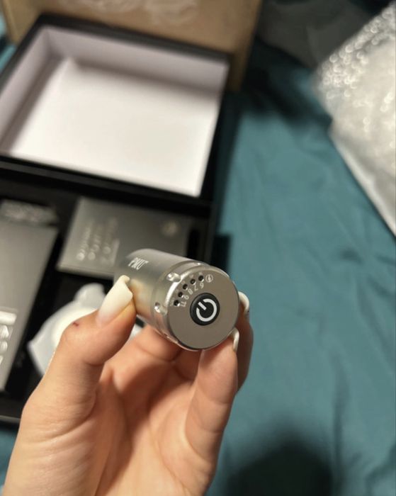 Aparat de micropigmentare + pigmenti