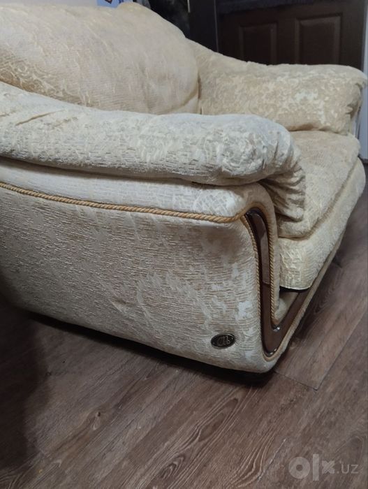 2 кресла и софа продается