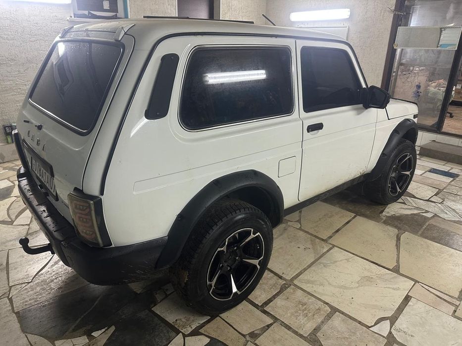 Продам ниву урбан