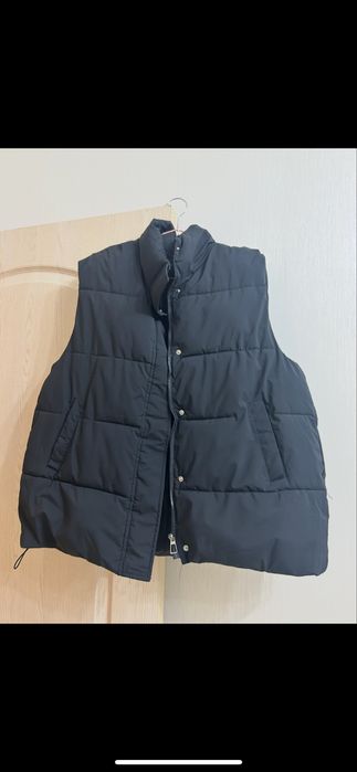 продам жилетку демисезон