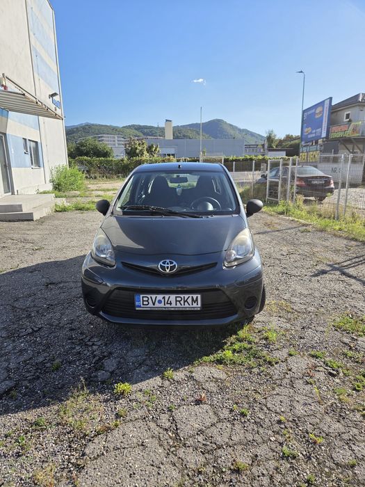 Toyota Aygo 2013 benzină 1.0 stare bună 64k km reali