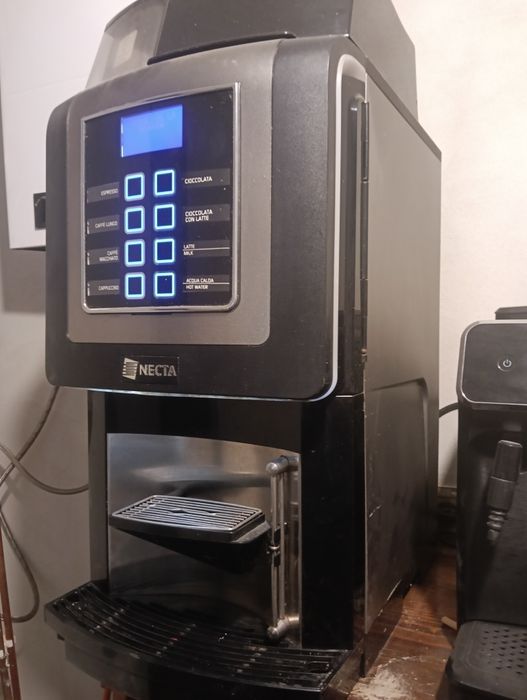 Necta korinto revizionat