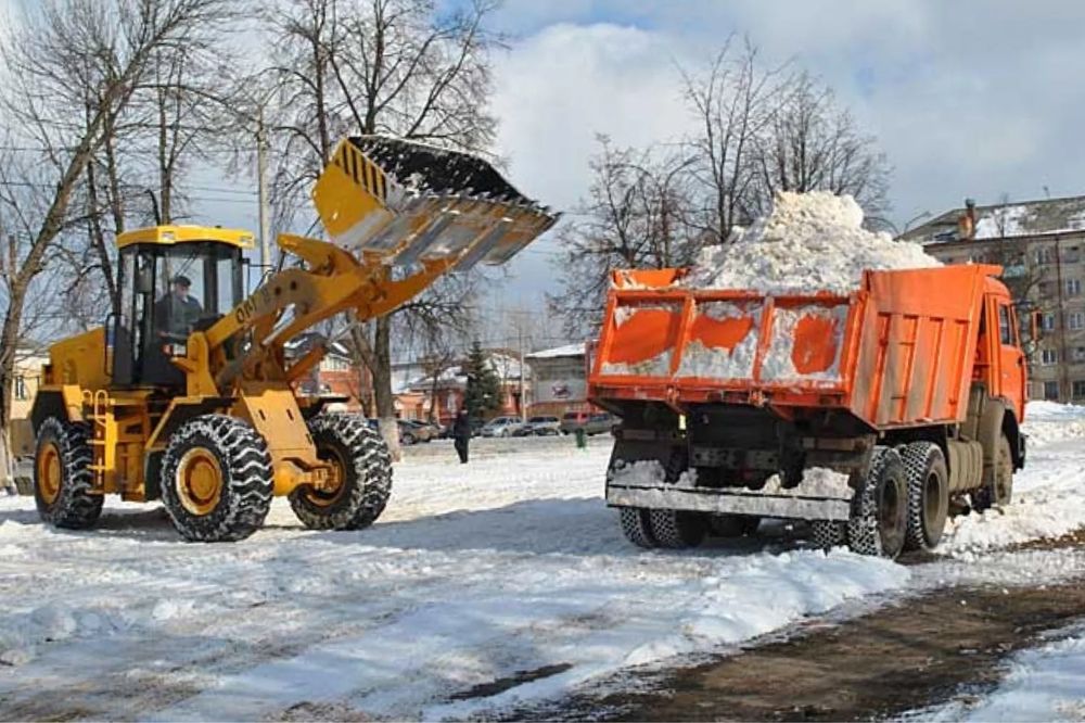 Очистка снега и вывоз снега