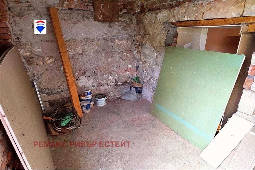 Продава се Къща в с. Долно Абланово, Област Русе - 90 кв.м за 378 €/кв.м - Снимка #12