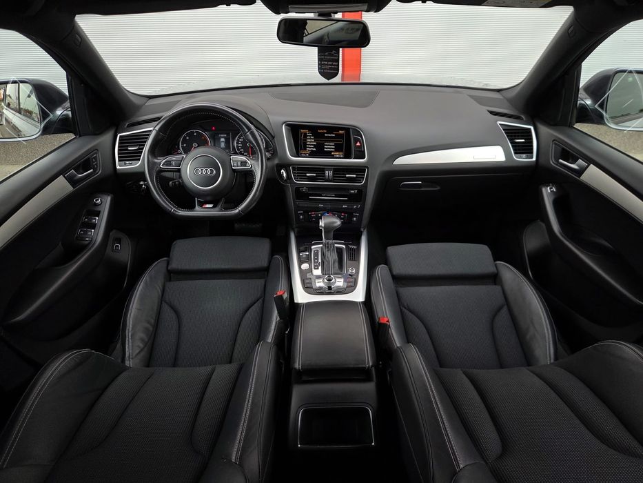 Audi Q5 / 2.0 Tdi / 3x S-line / 190 Cp / Quattro 4×4 / Euro 6/ Bixenon / Led / Cârlig Electric / Paket Night / Keyless Go-Entry / 2017.04 / Facelift