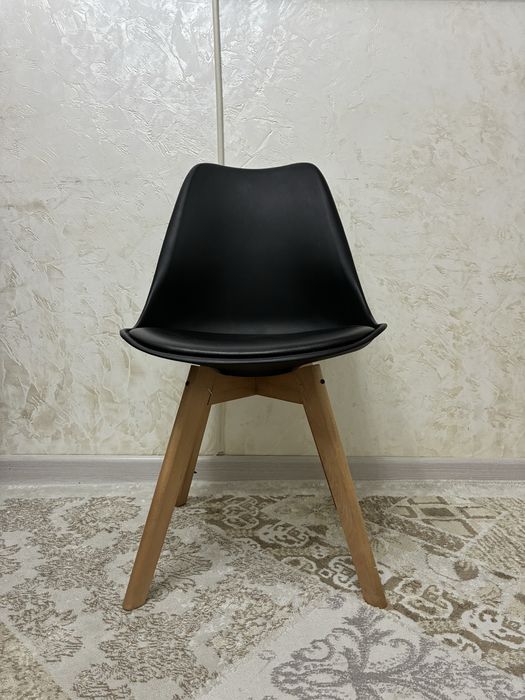 Кухонные стулья кол-во 4