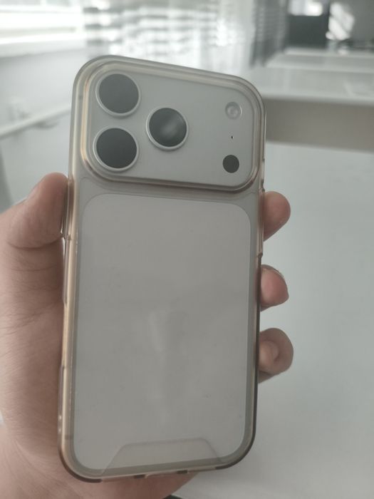 iPhone 17 pro 12/256