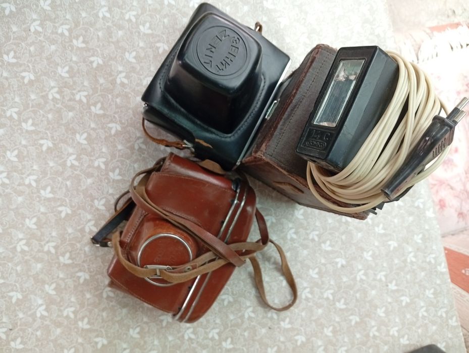 Продается фото аппараты и фотовспышки