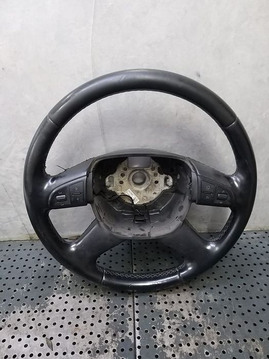 Volan piele cu comenzi skoda yeti 5l 3t0419091j