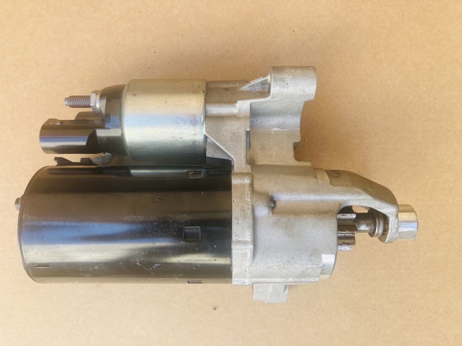 Electromotr Bosch NOU - cod 0 001 108 445 ( 446 )