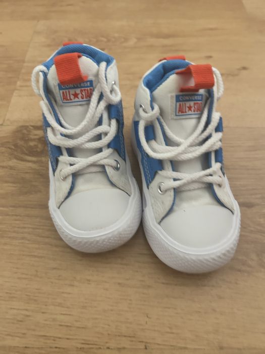 Tenisi converse baieti