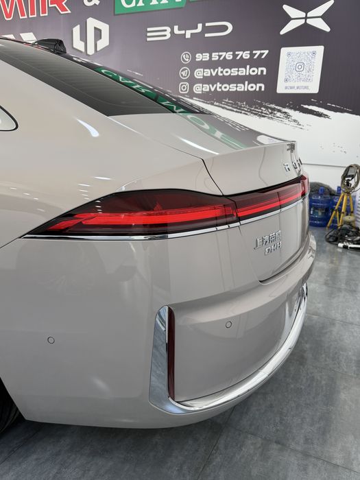 Roewe 2100Km hybrid . rasmiy avto salon