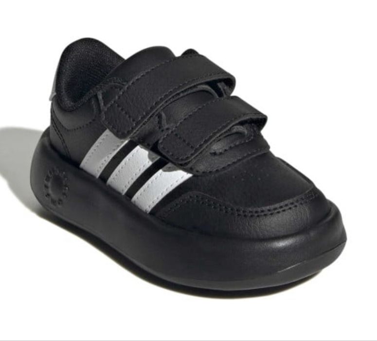 Оригинални детски обувки на Adidas