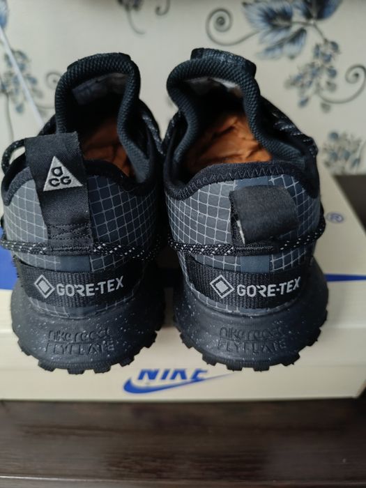 Кроссовки NIKE 44 размер