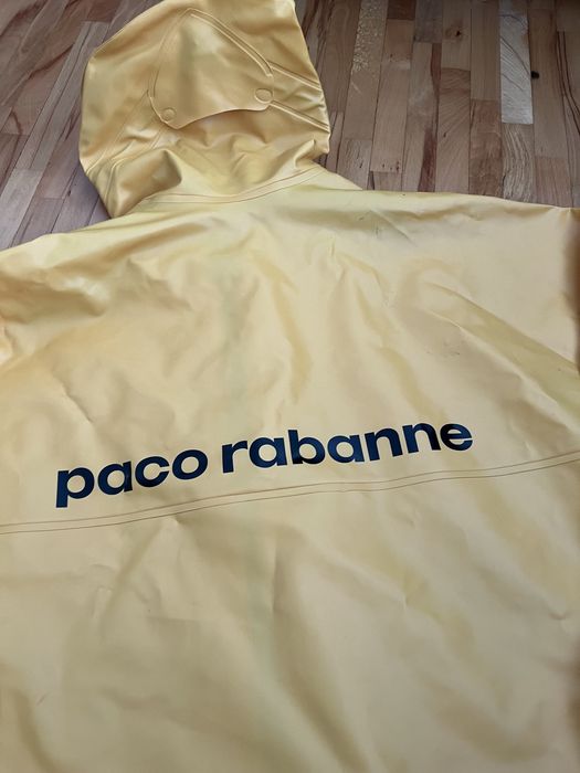 Paco Rabanne дъждобран L размер жълт