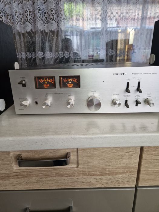 Amplificator Scott 420A