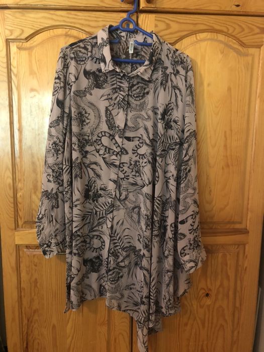 Дамска риза