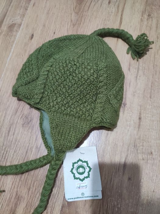 Căciulă damă din lână handmade Nepal