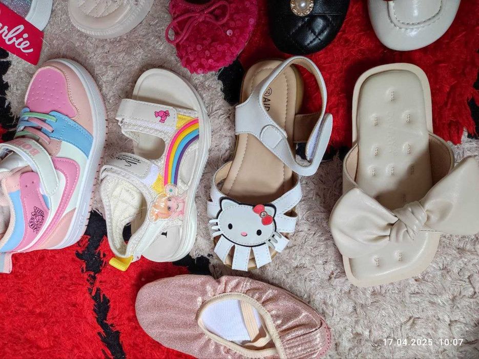 деские новые босоножки