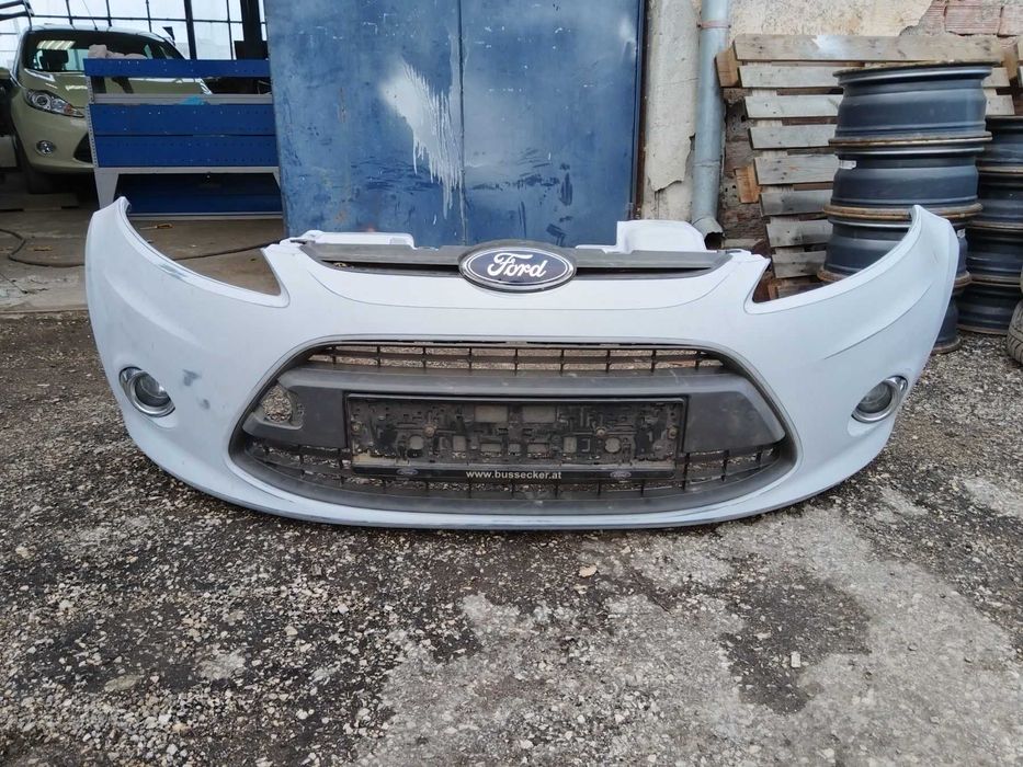 Предна Оборудвана броня FORD FIESTA 2009-2013г