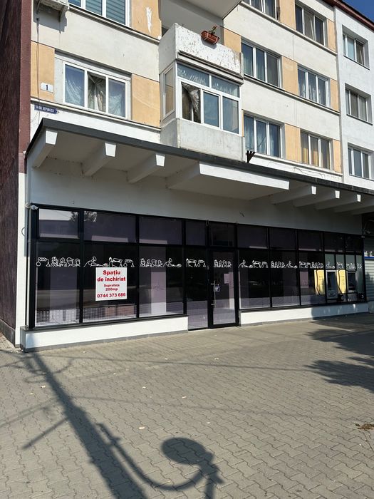 Spatiu comercial de inchiriat in Onesti