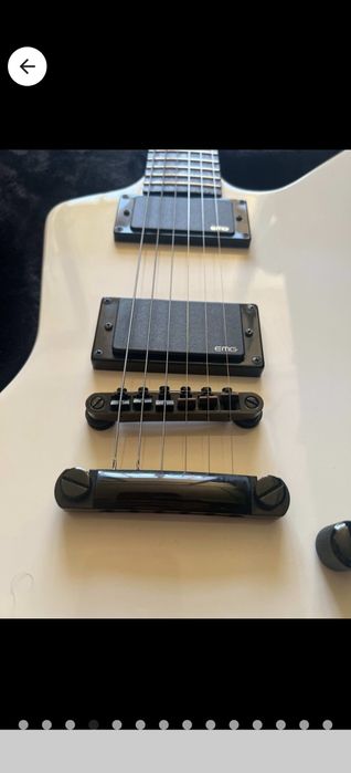 Epiphone Explorer 84 Със Куфар
