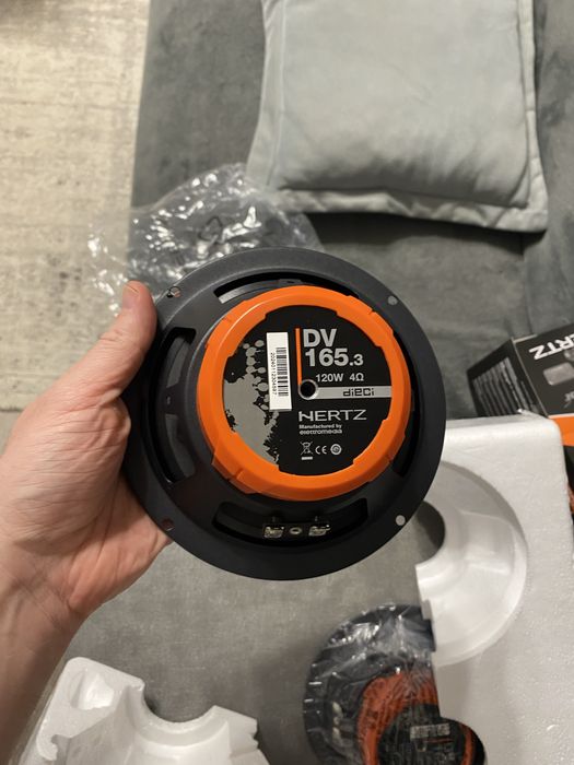 Колонки в машину 16 дюймовые