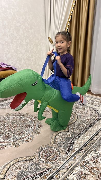 Костюм динозавра