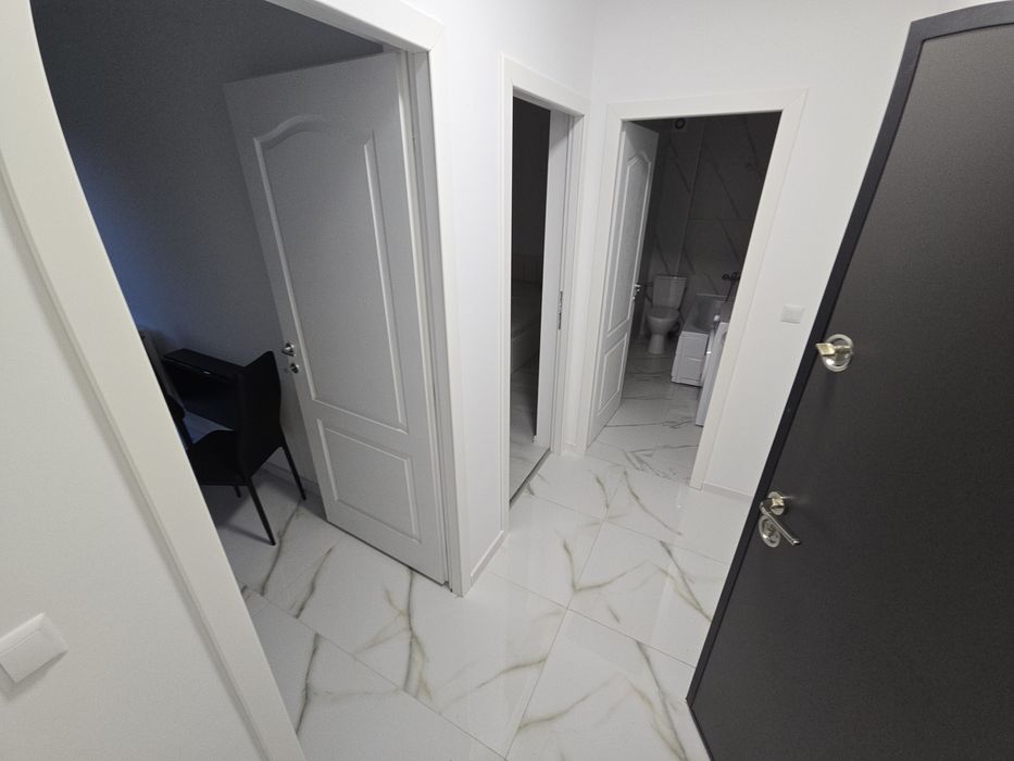 Inchiriez apartament 1 camera