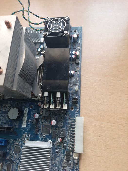 Kit Placa de baza + Procesor Intel Xeon E5-1650 + 32gb RAM DDR3 (i7)