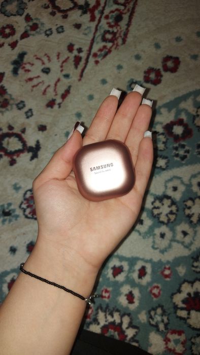 Samsung Buds Live наушники