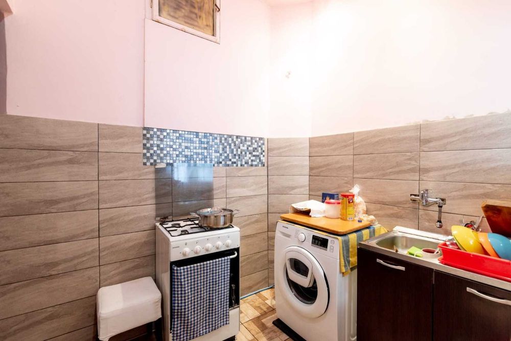 Proprietar vand ap 5 camere