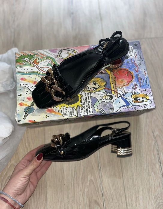 Нови обувки официални Jeffrey Campbell